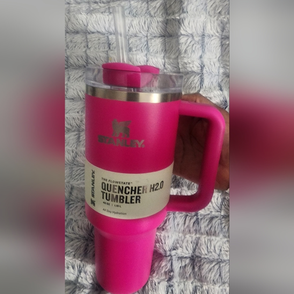 NWT Stanley 40oz. Camelia Adventure Quencher H2.O Flowstate Tumbler